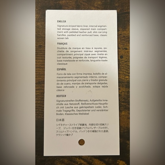 Herschel Supply Company Mica Tote in Classic White NWOT - Picture 3 of 3